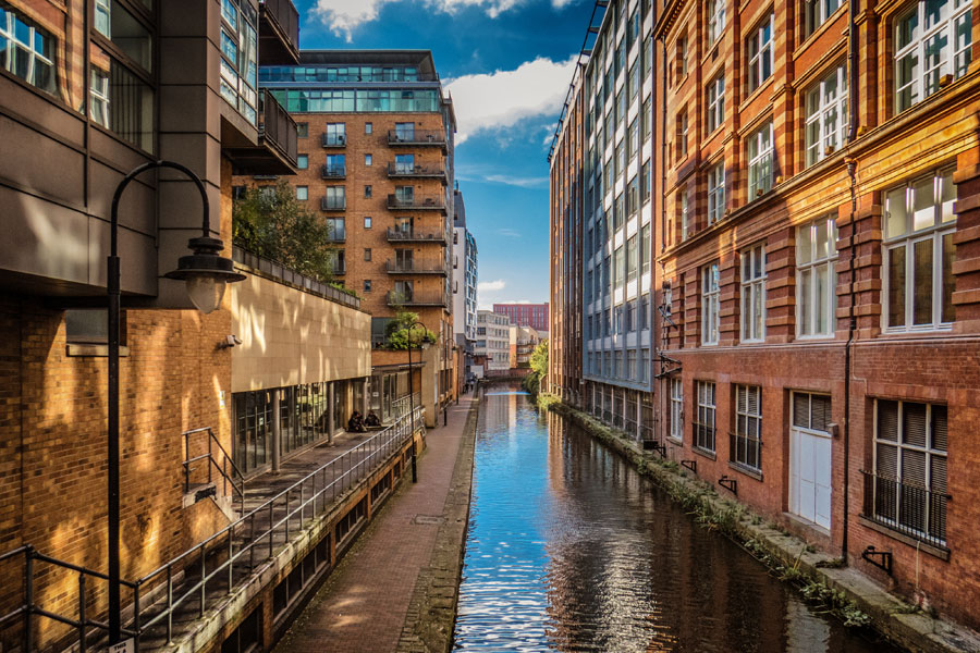 Manchester Fixer Production Service Manchester General view of Manchester River Irwell